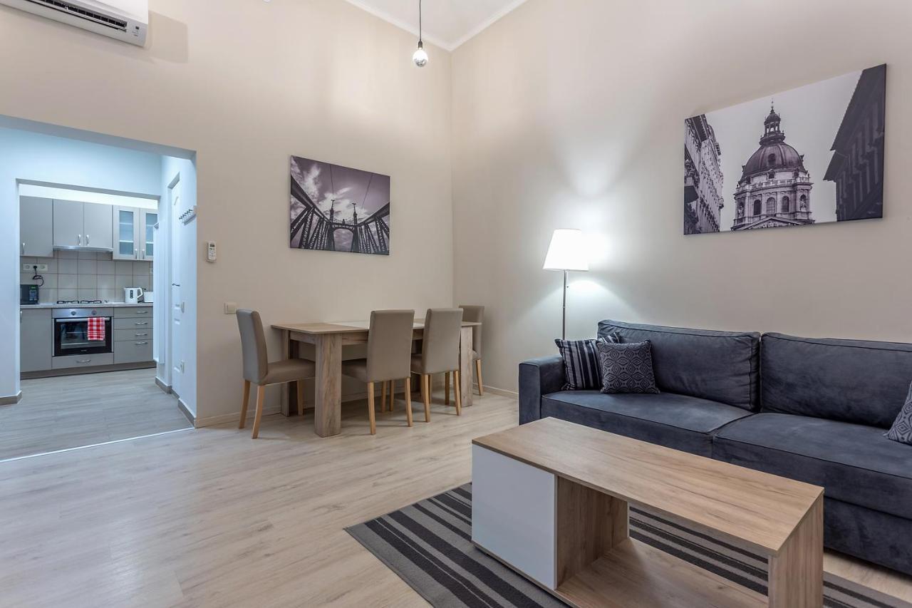 Goldcentral Apartment Akacfa Budapest Exterior foto